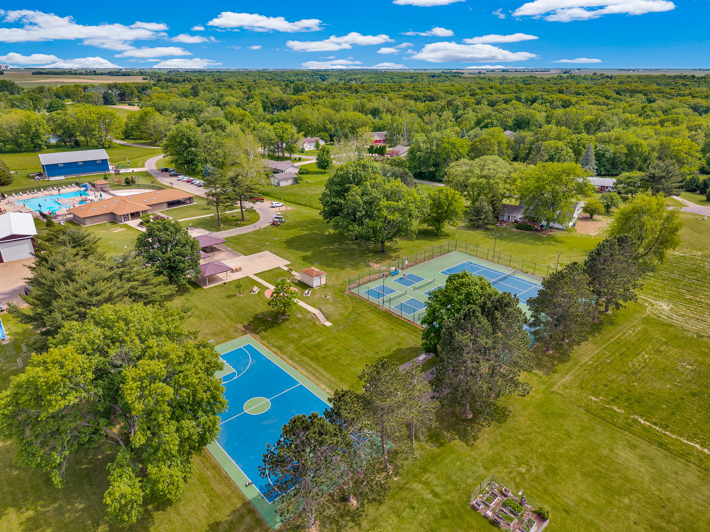 main property photo 49