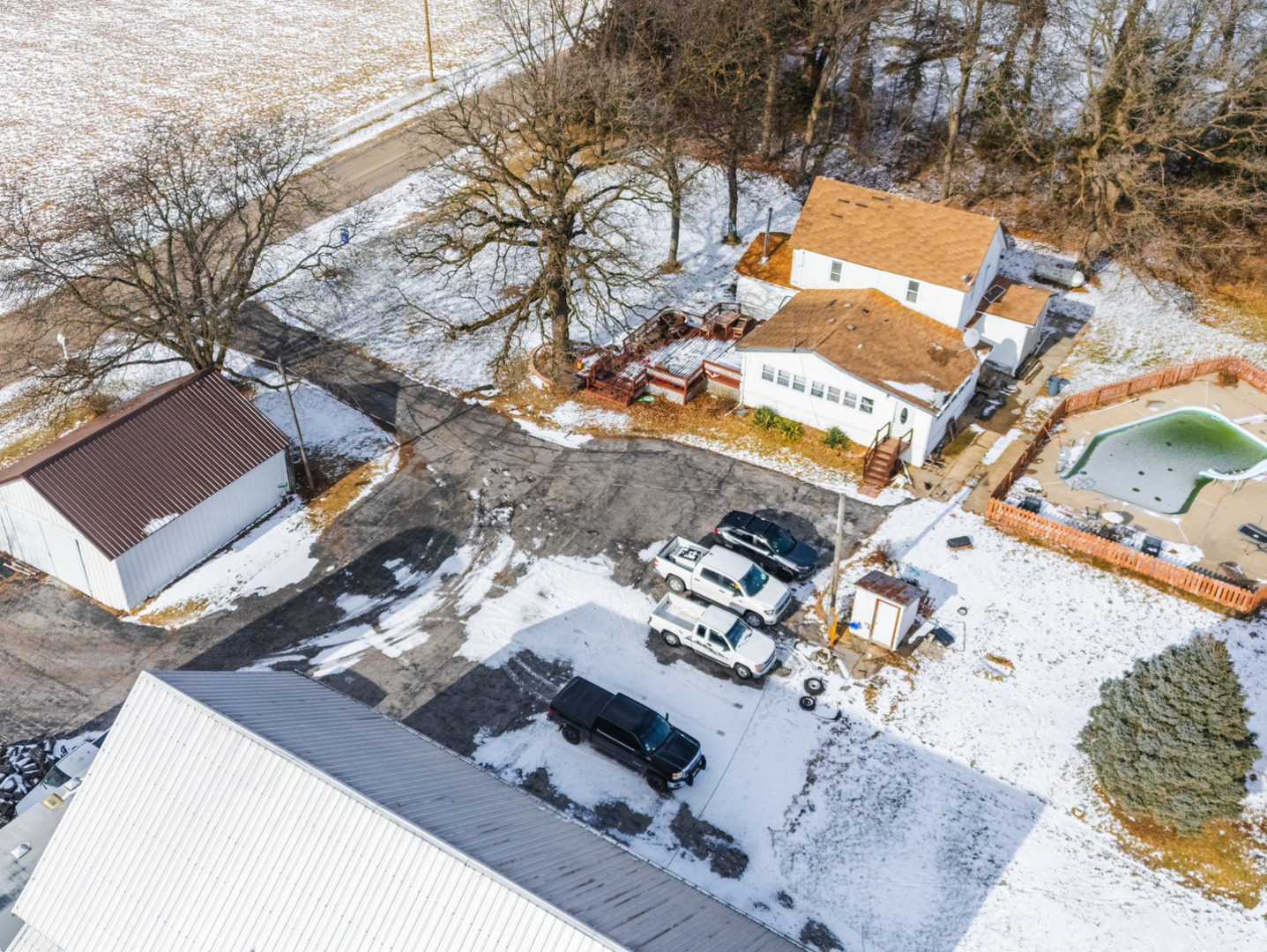 main property photo 14