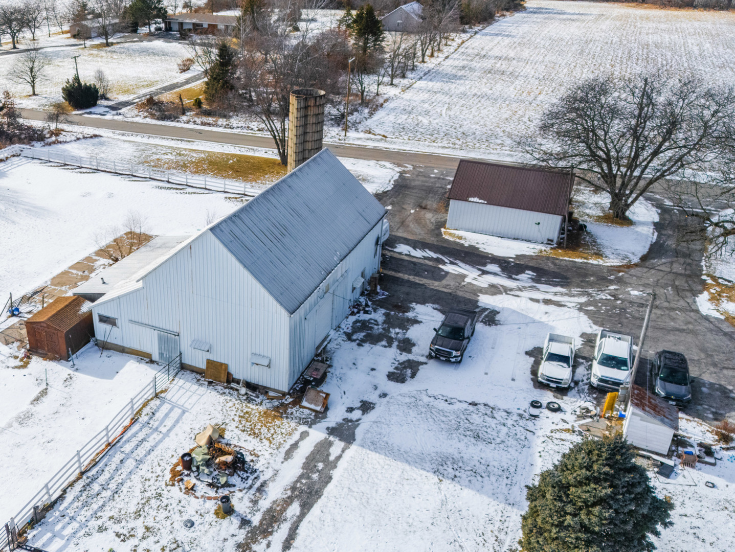 main property photo 22