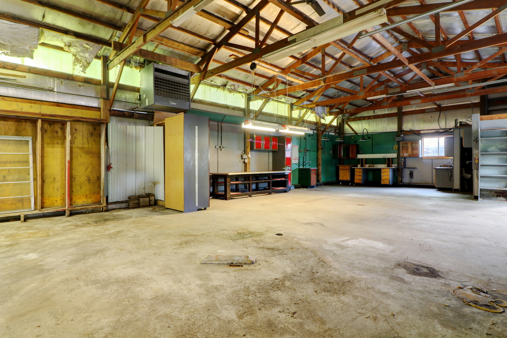 main property photo 11