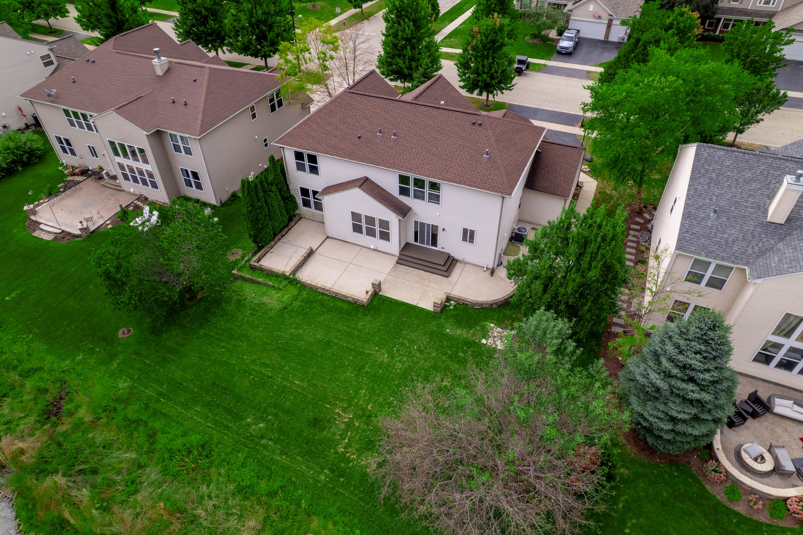 main property photo 44