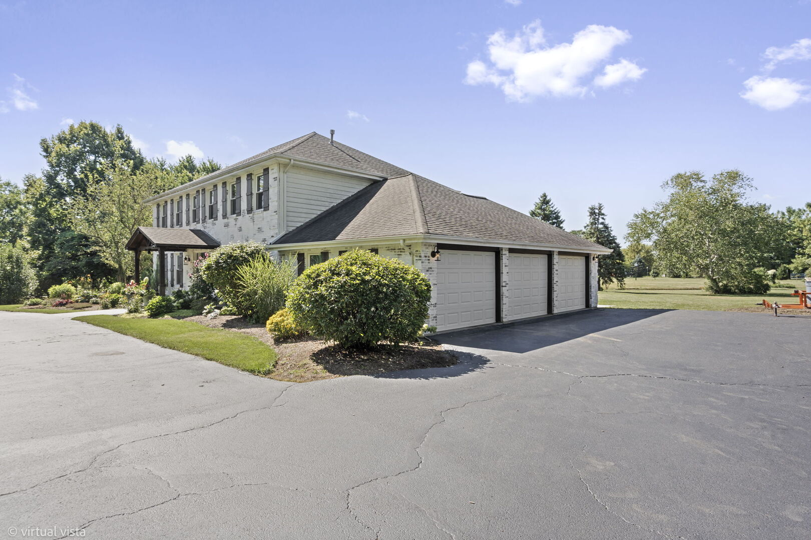 main property photo 25