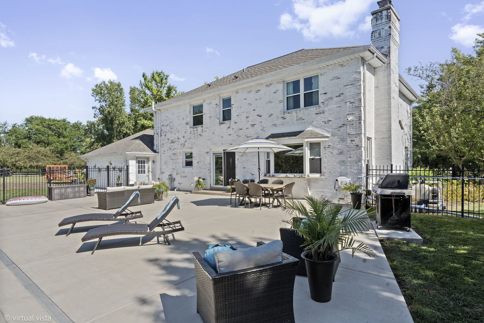 main property photo 26