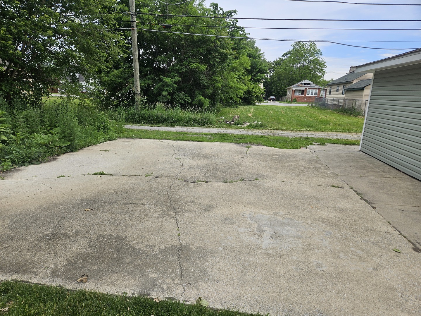 main property photo 24