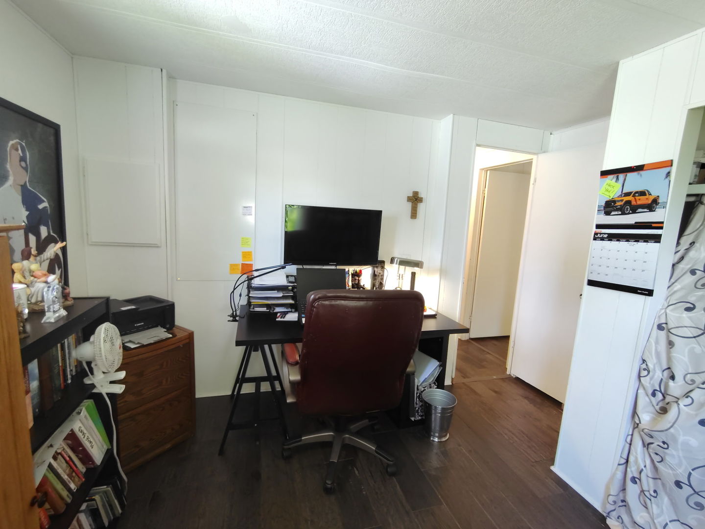 main property photo 14