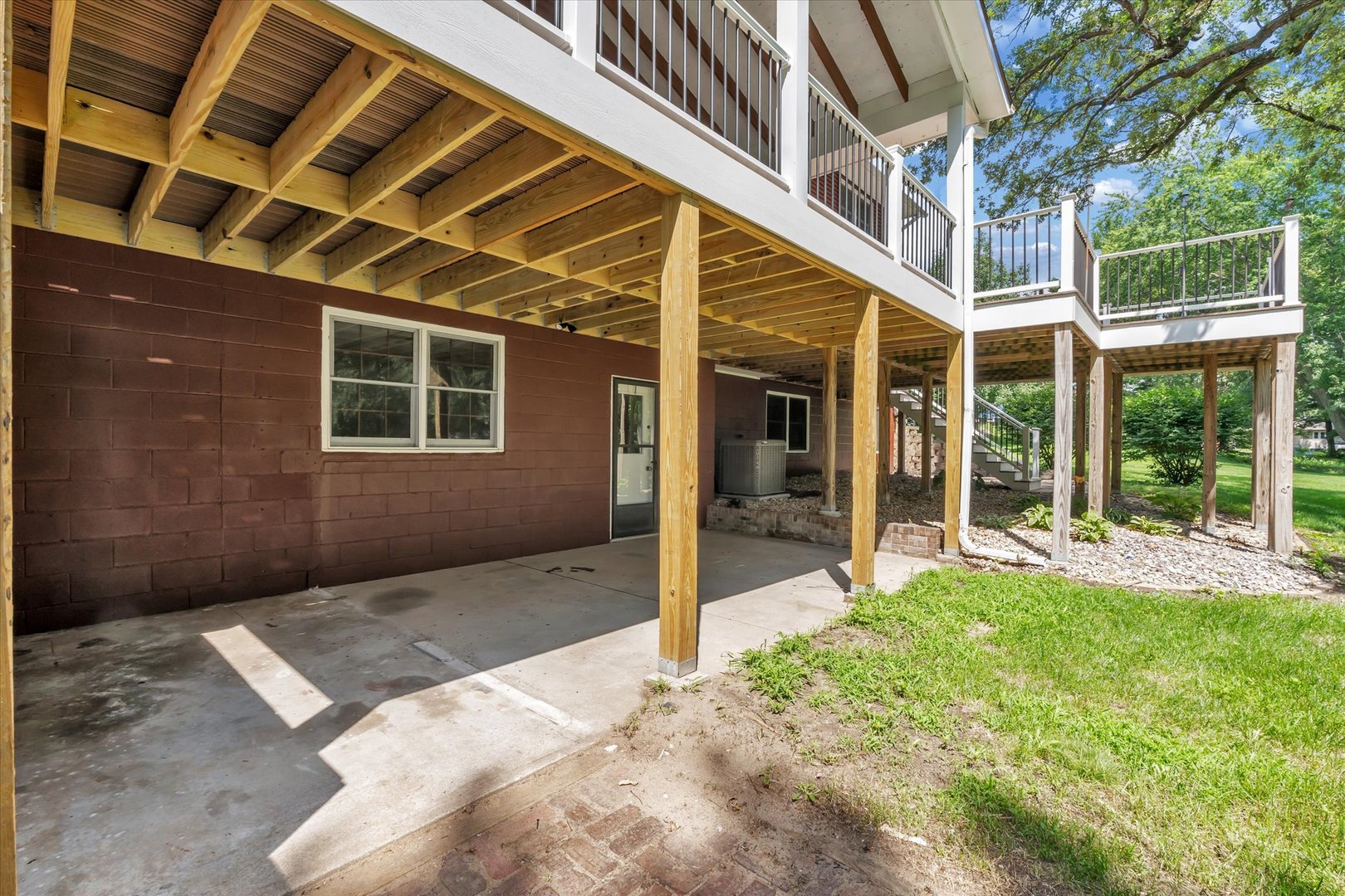 main property photo 58