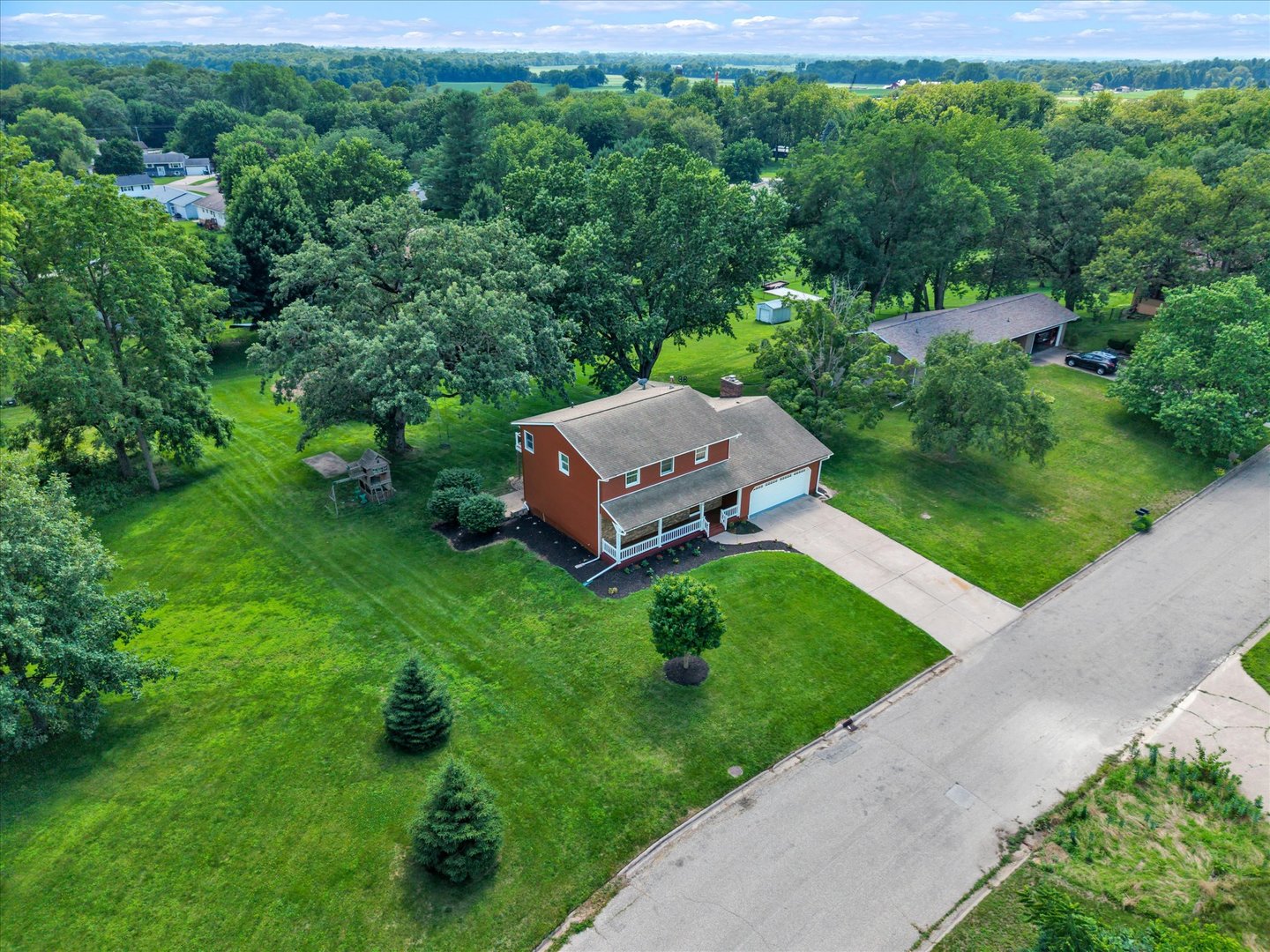 main property photo 68