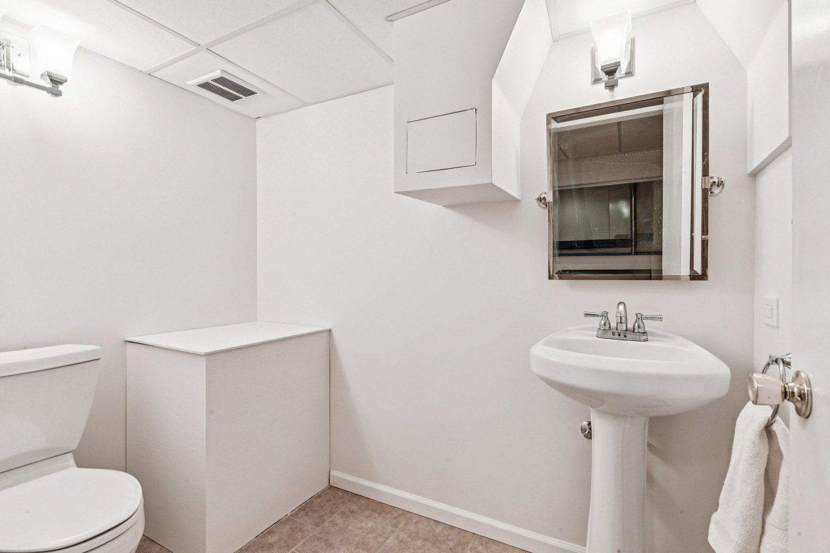 main property photo 58