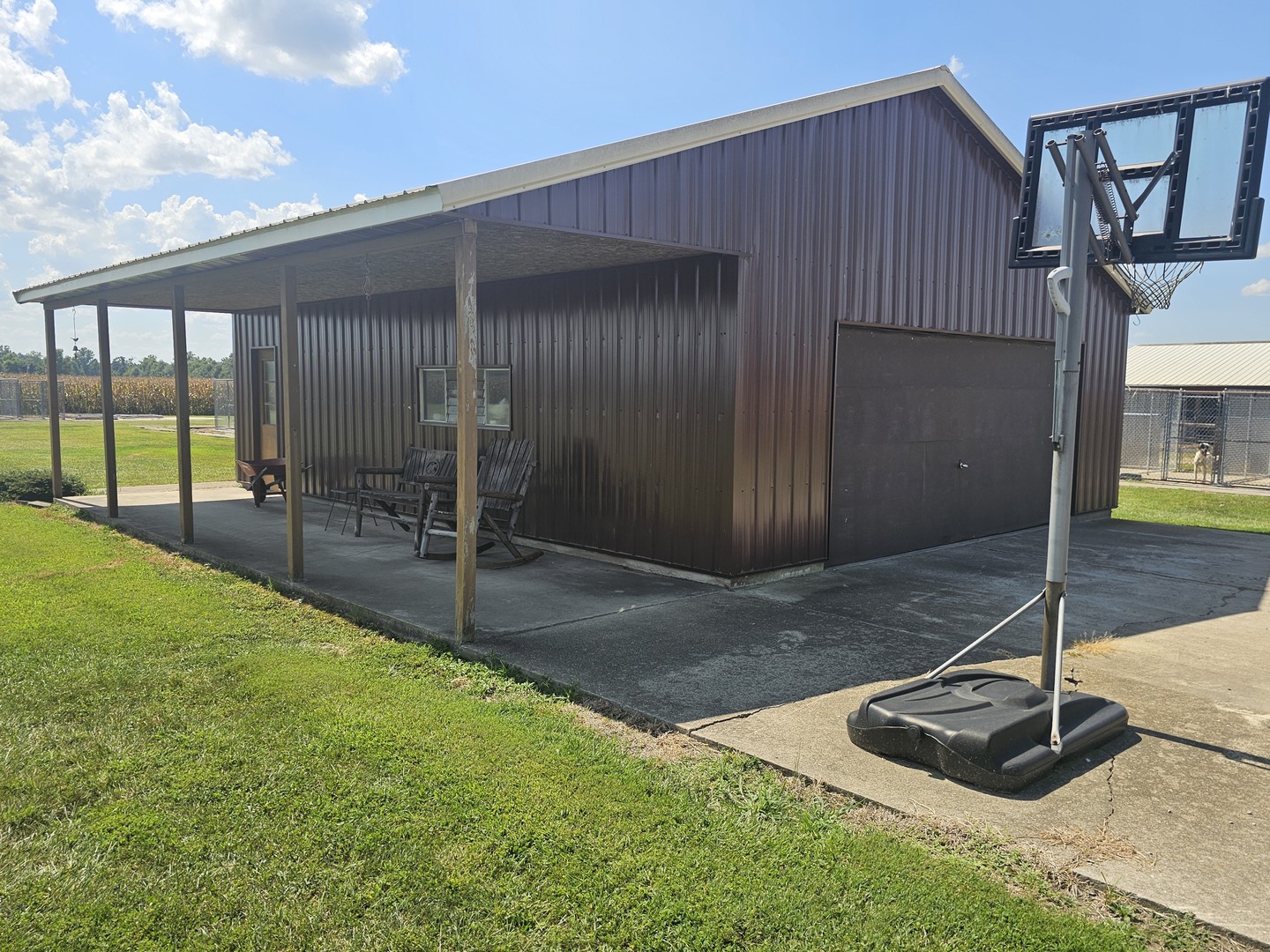 main property photo 15