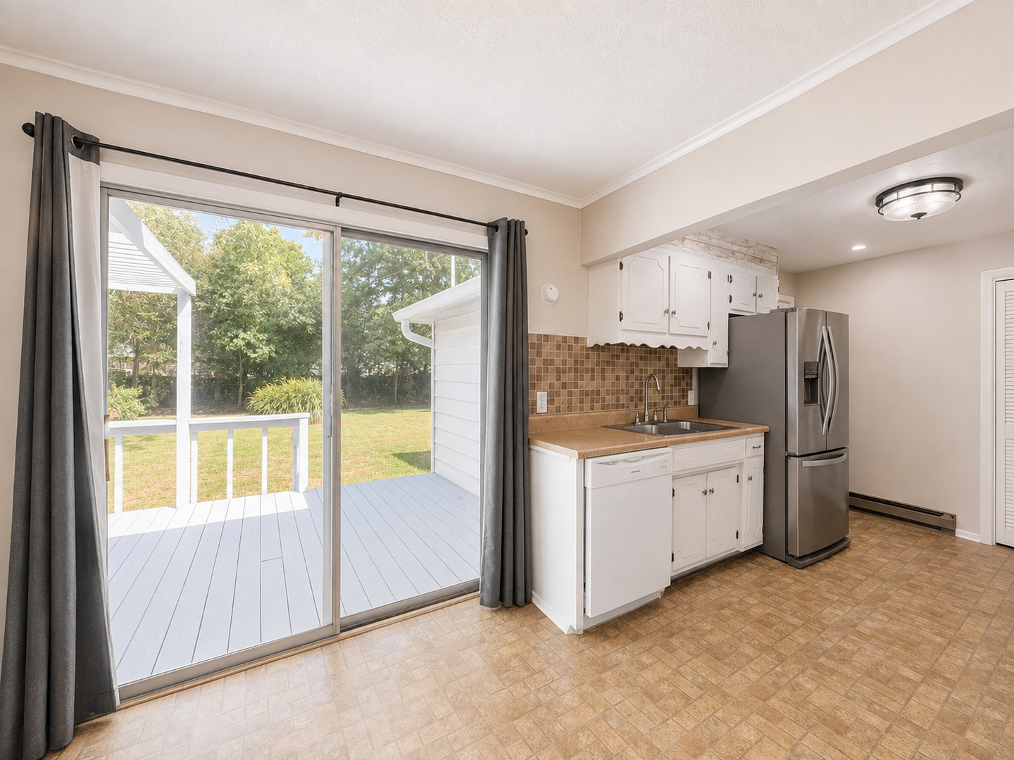 property viewer photo 18