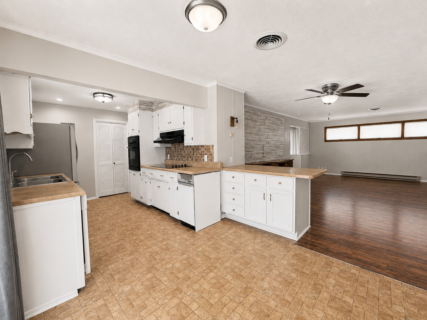 property viewer photo 20