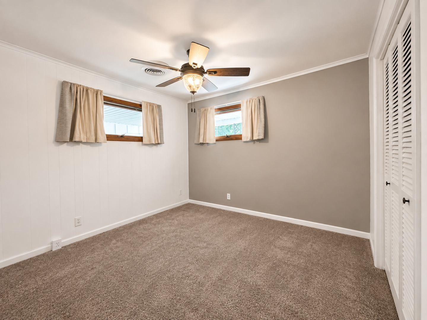 property viewer photo 29