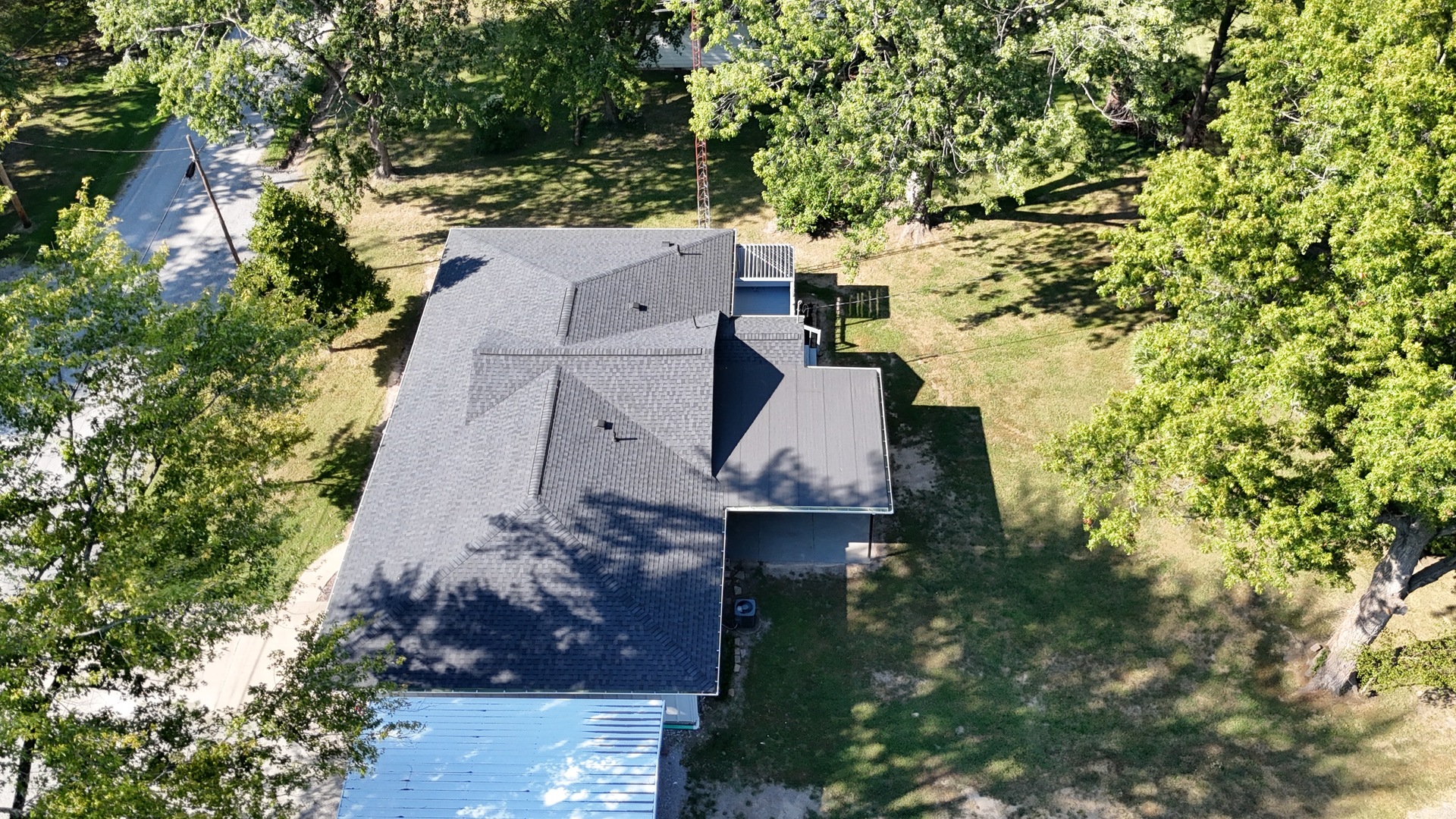 property viewer photo 3