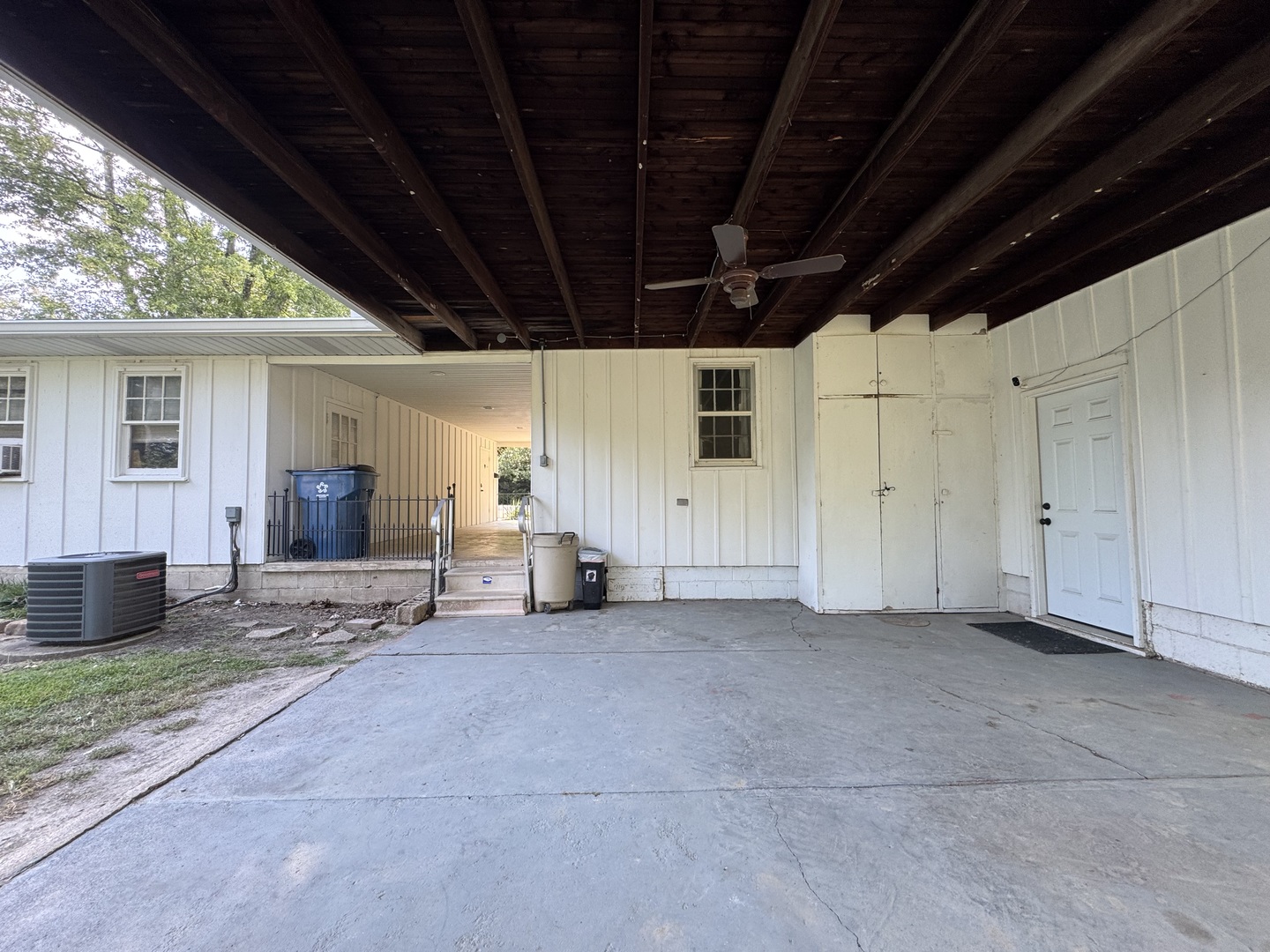 property viewer photo 41