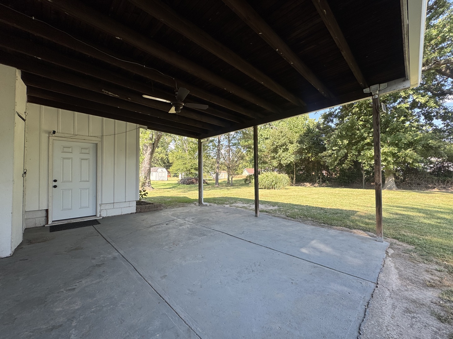 property viewer photo 42