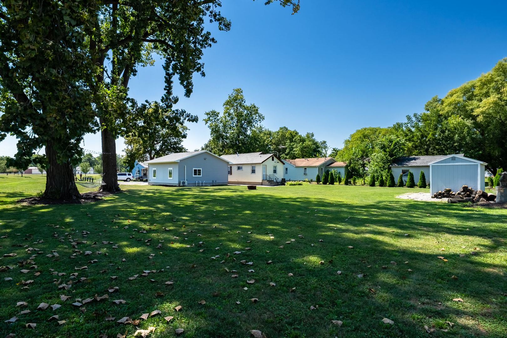 main property photo 6