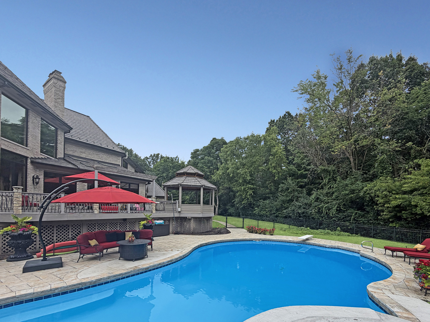 main property photo 64