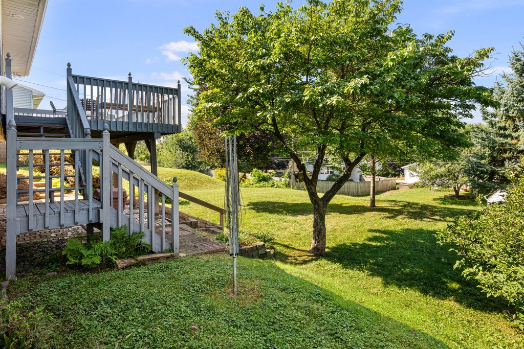 main property photo 34