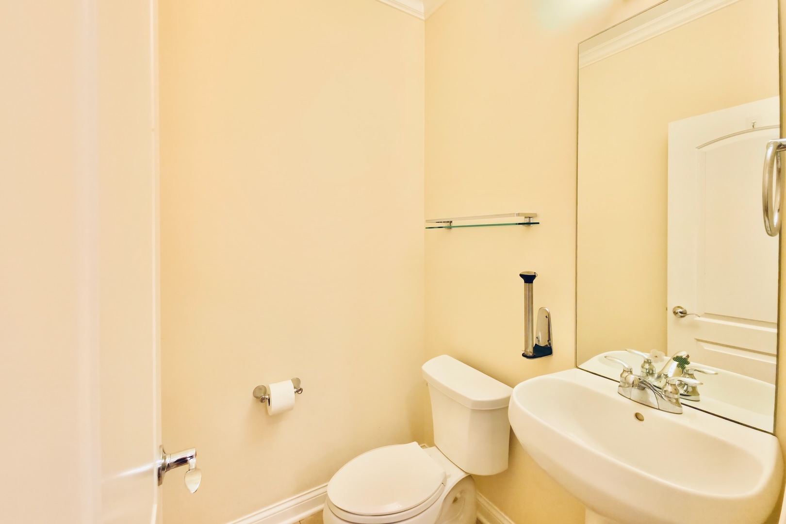 main property photo 6