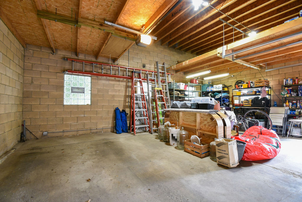 main property photo 59
