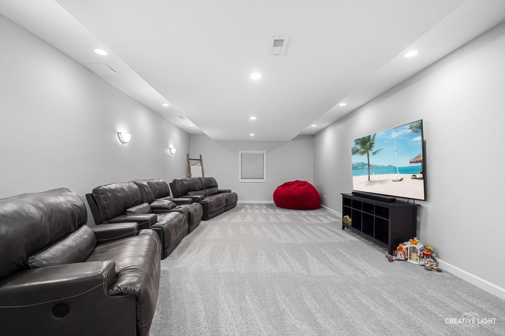property viewer photo 30