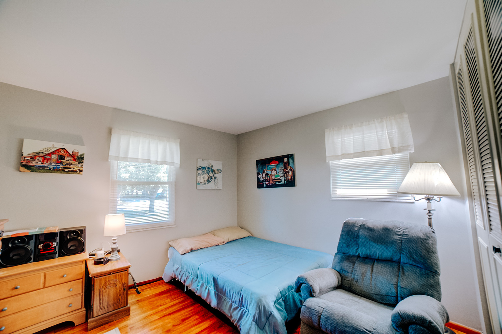 main property photo 34