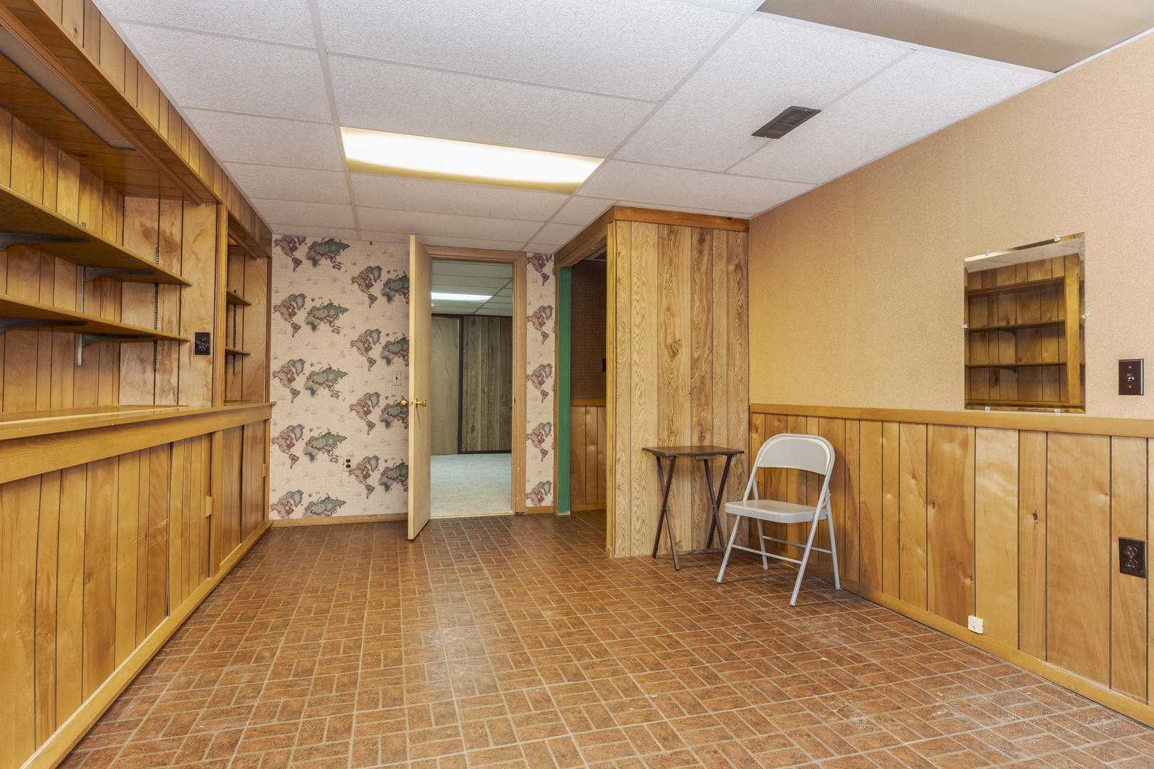 main property photo 25