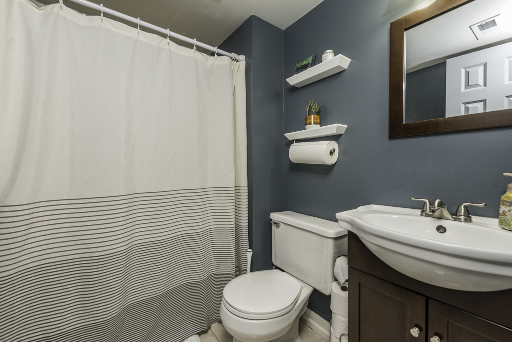 property viewer photo 18