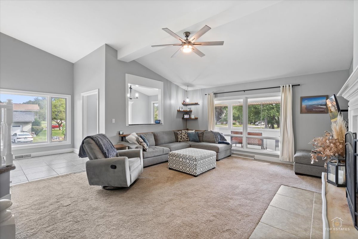 property viewer photo 12