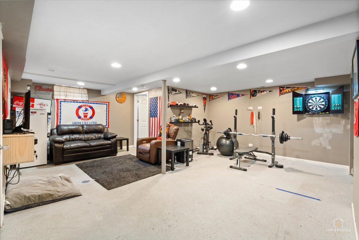 property viewer photo 20