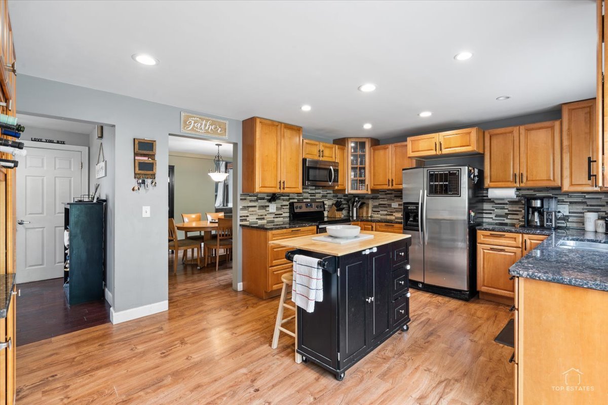 property viewer photo 3