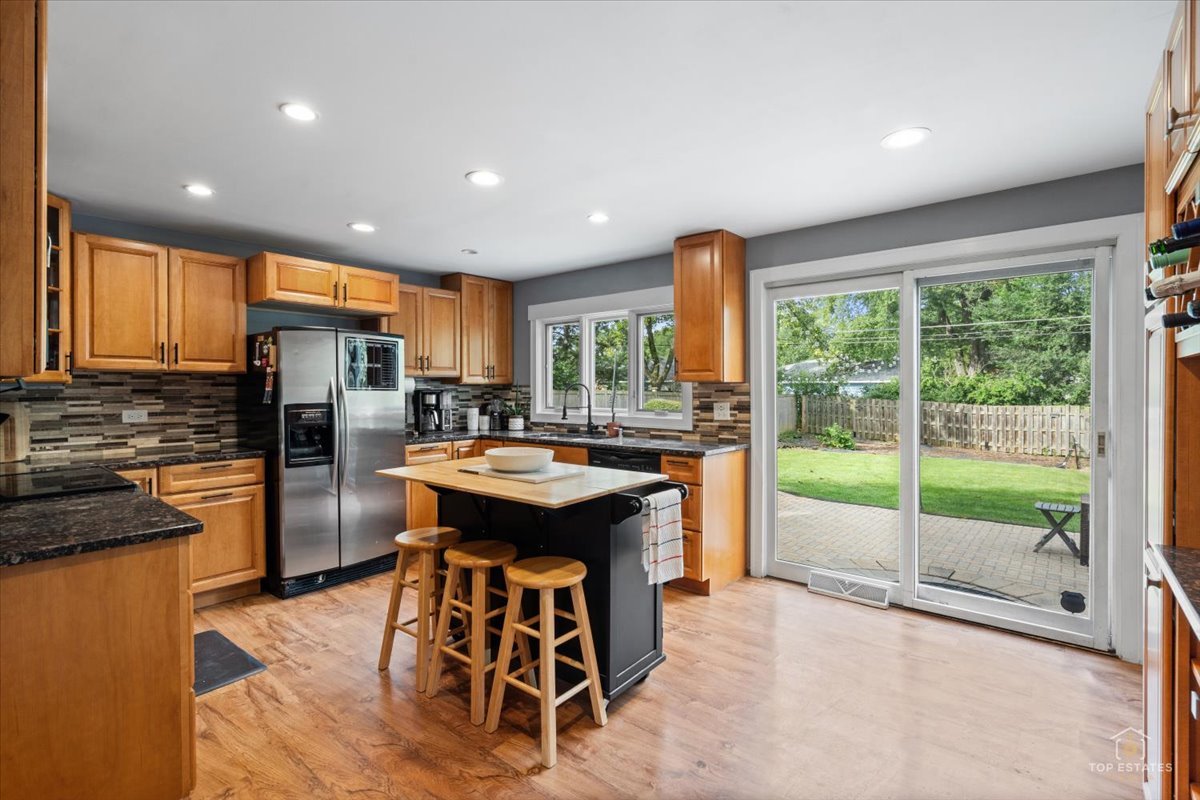 property viewer photo 5