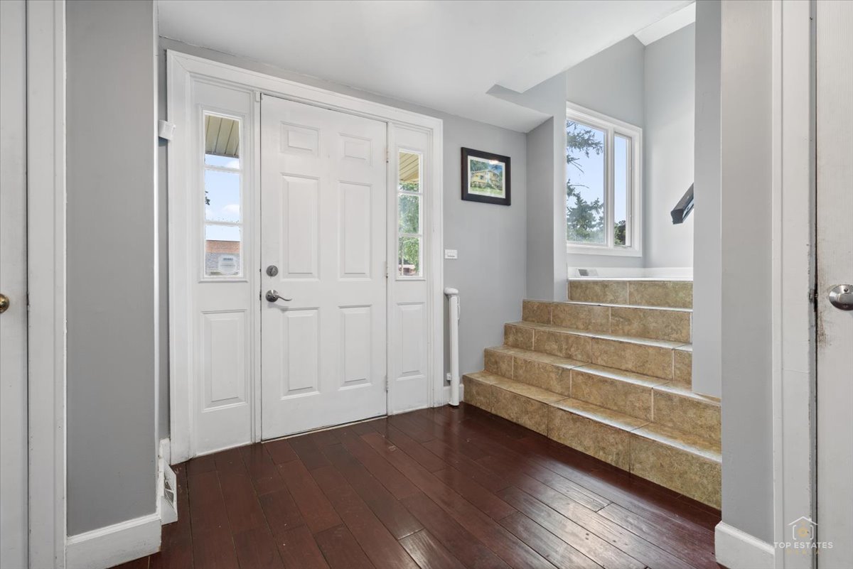 property viewer photo 7