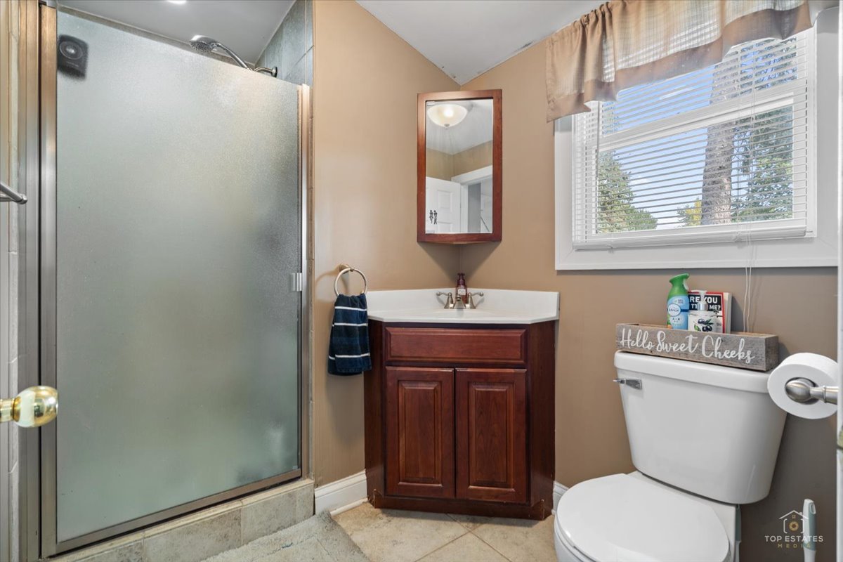 property viewer photo 8