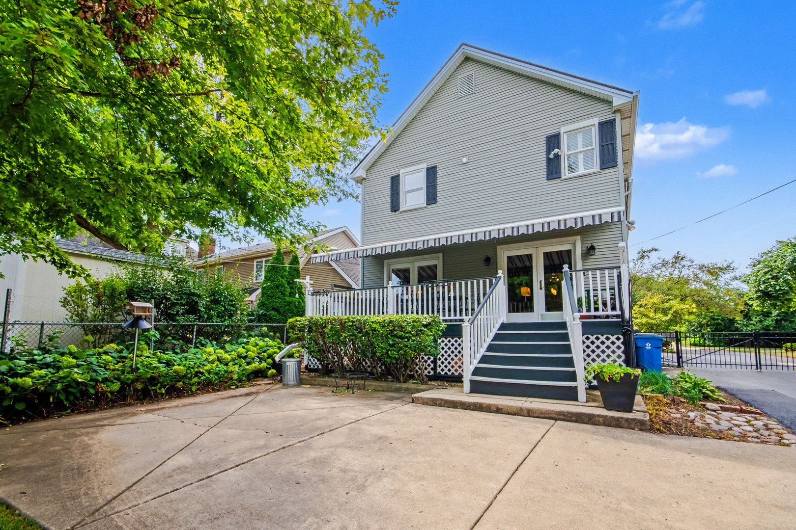 main property photo 4