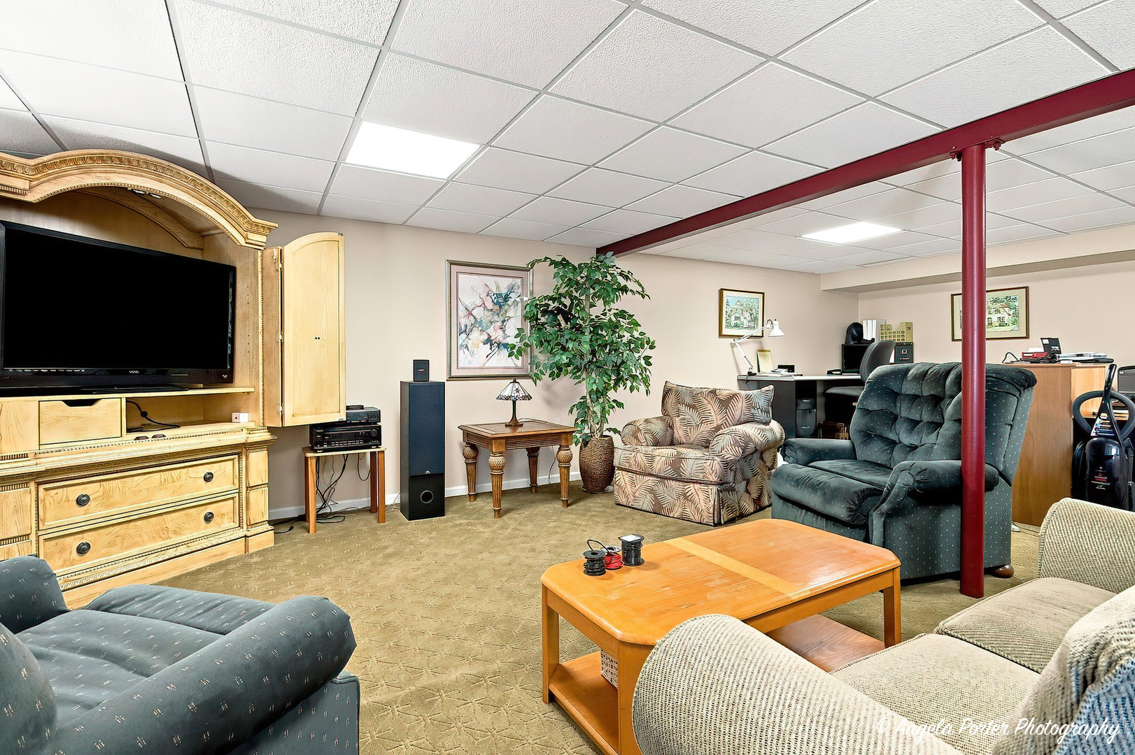 main property photo 23