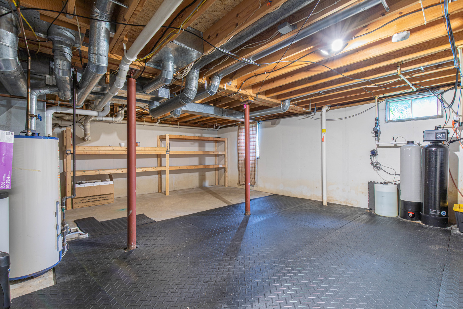 main property photo 49