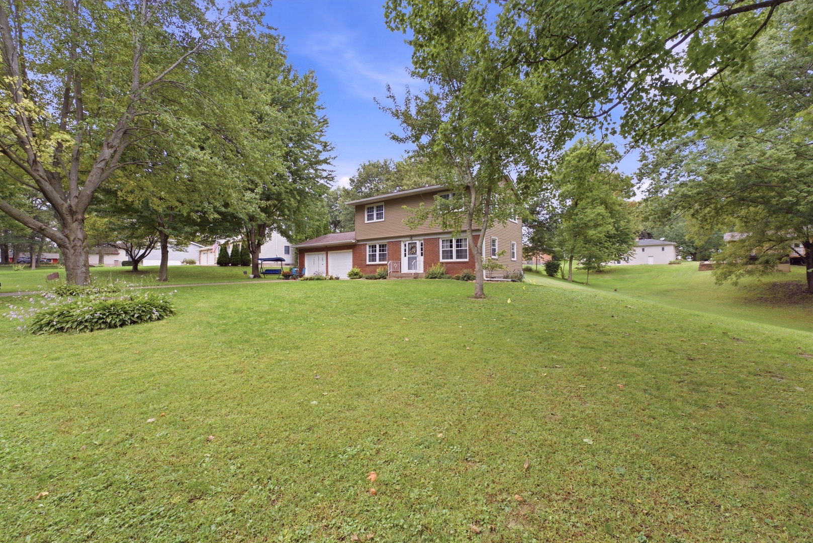 main property photo 24