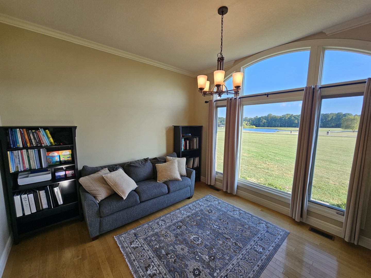 main property photo 18