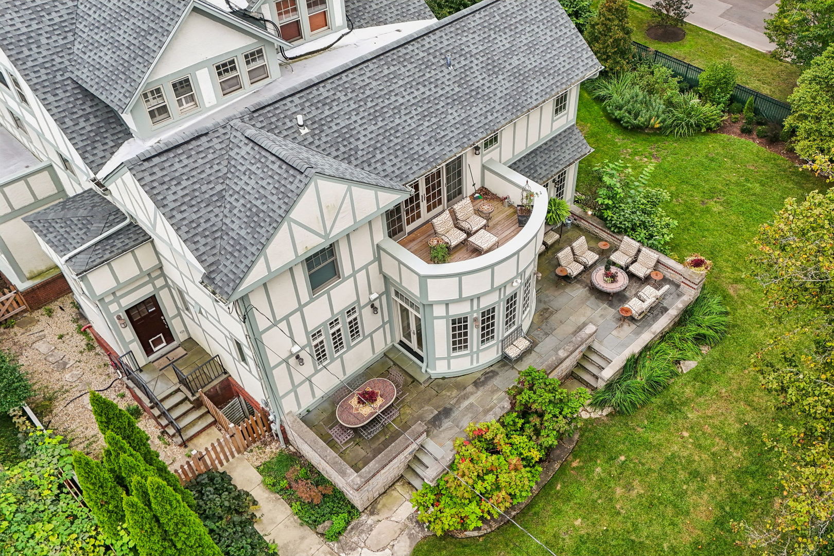 main property photo 80