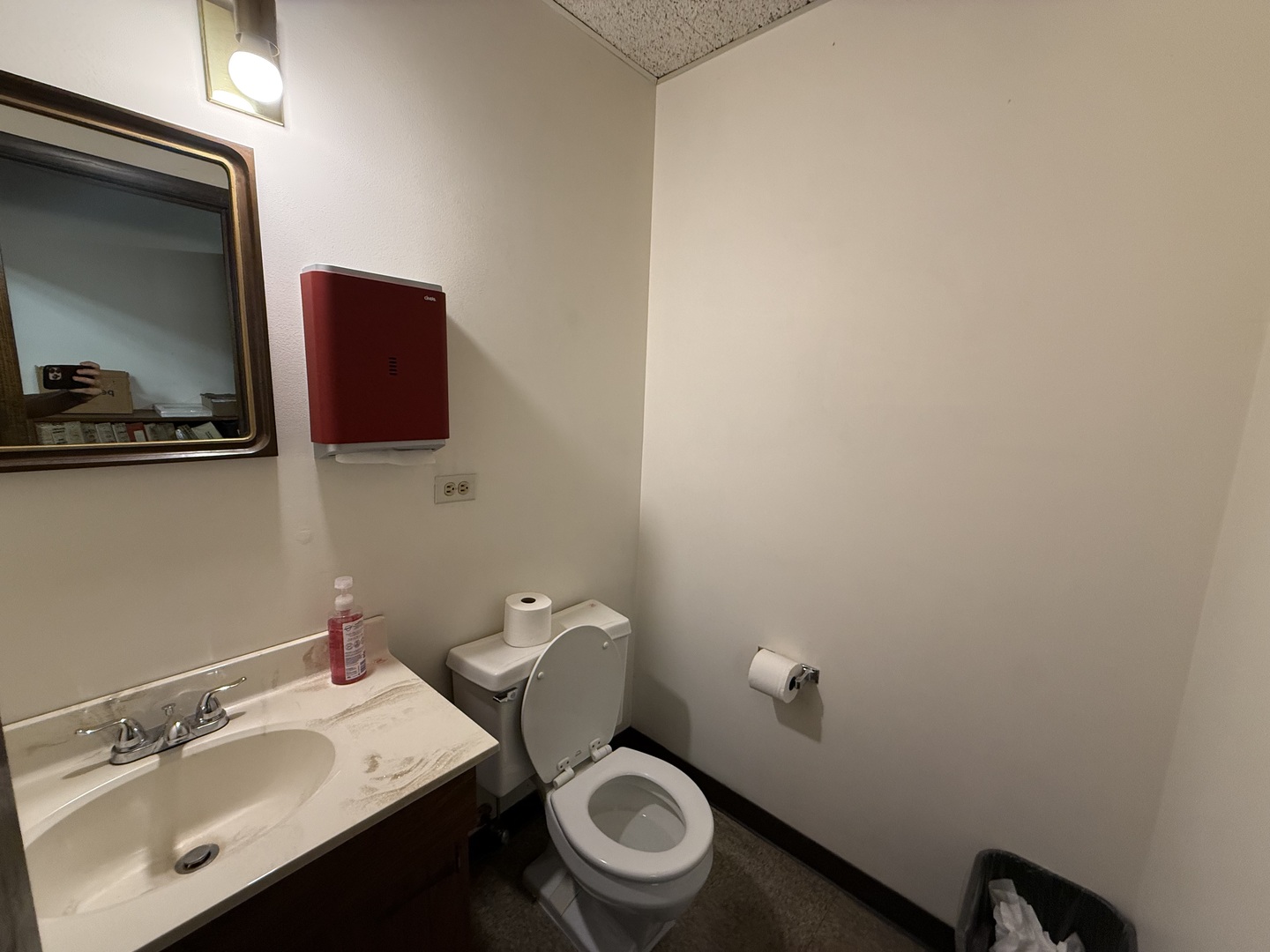 main property photo 19