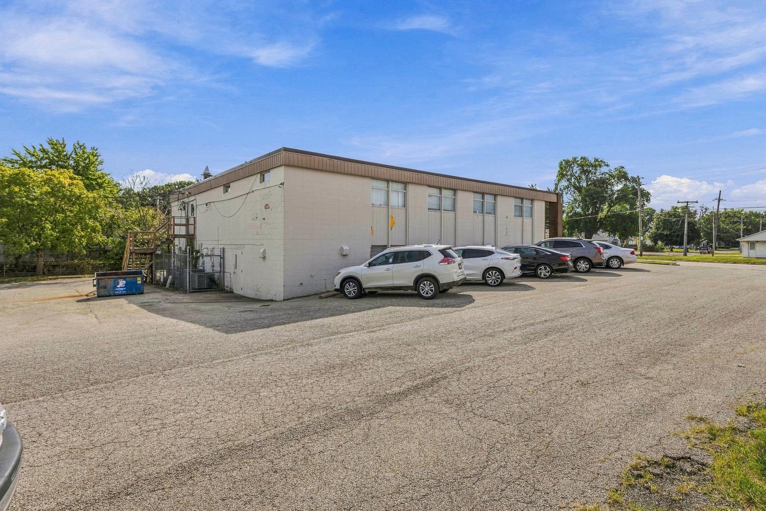 main property photo 5