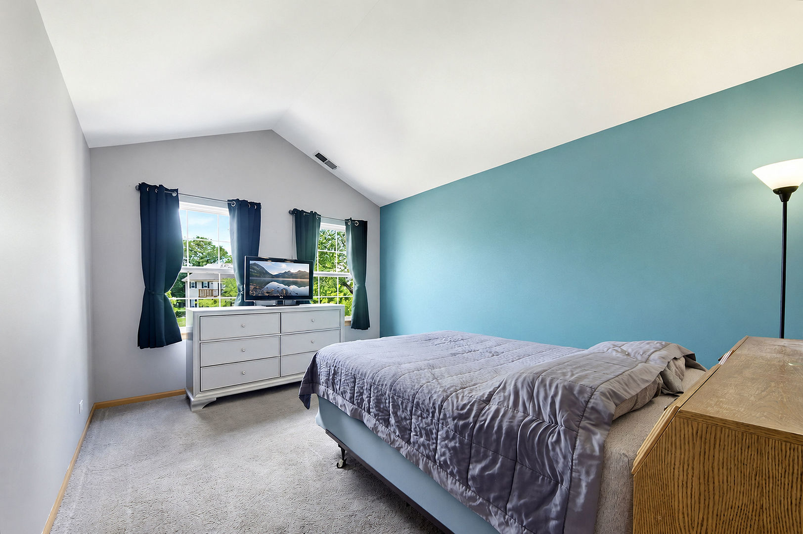 property viewer photo 11