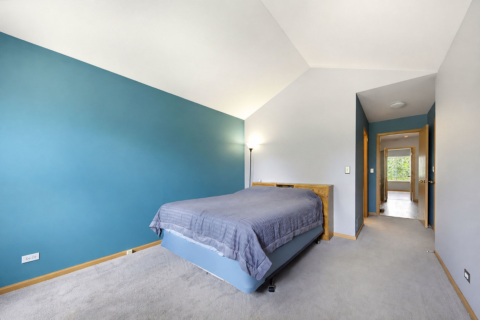 property viewer photo 12