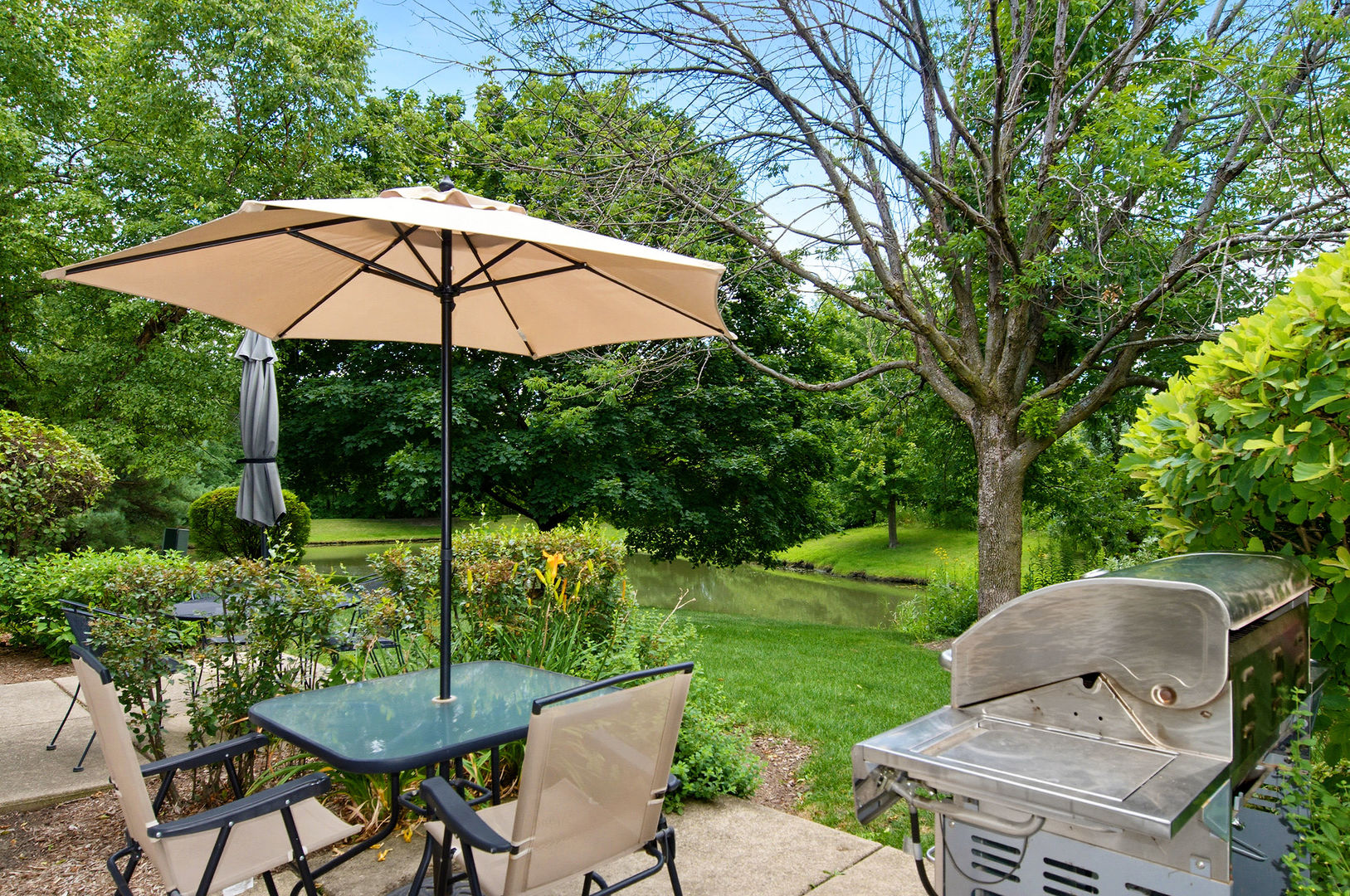 property viewer photo 18