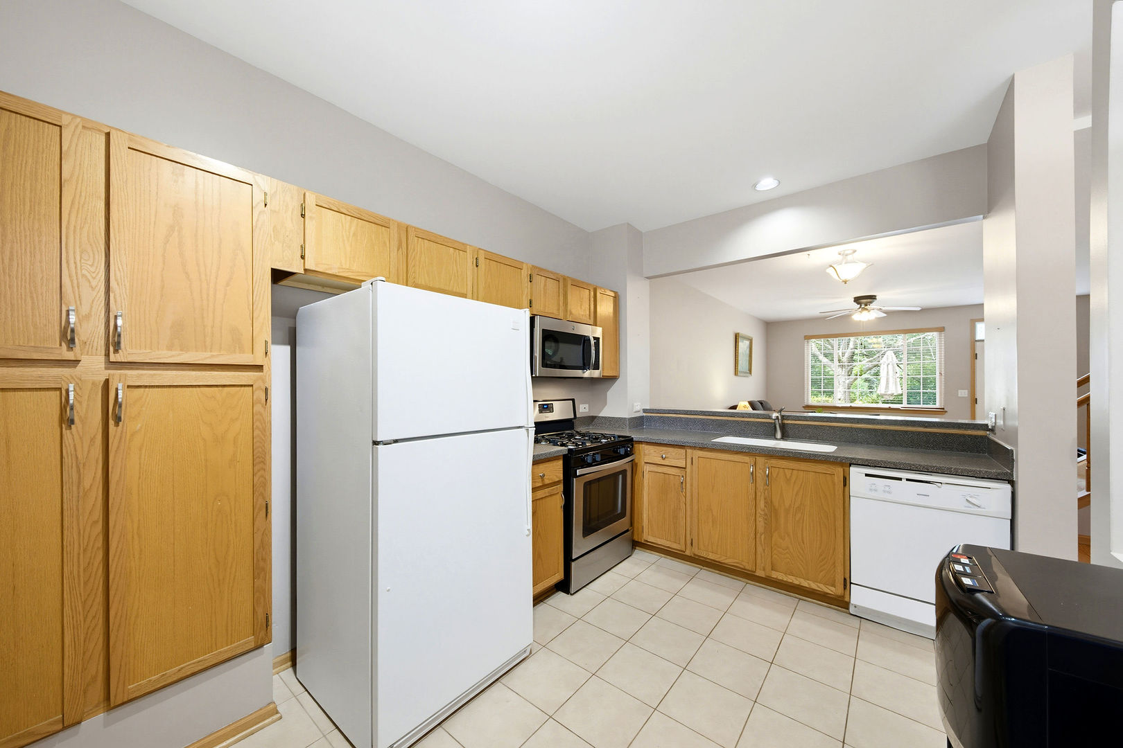 property viewer photo 2
