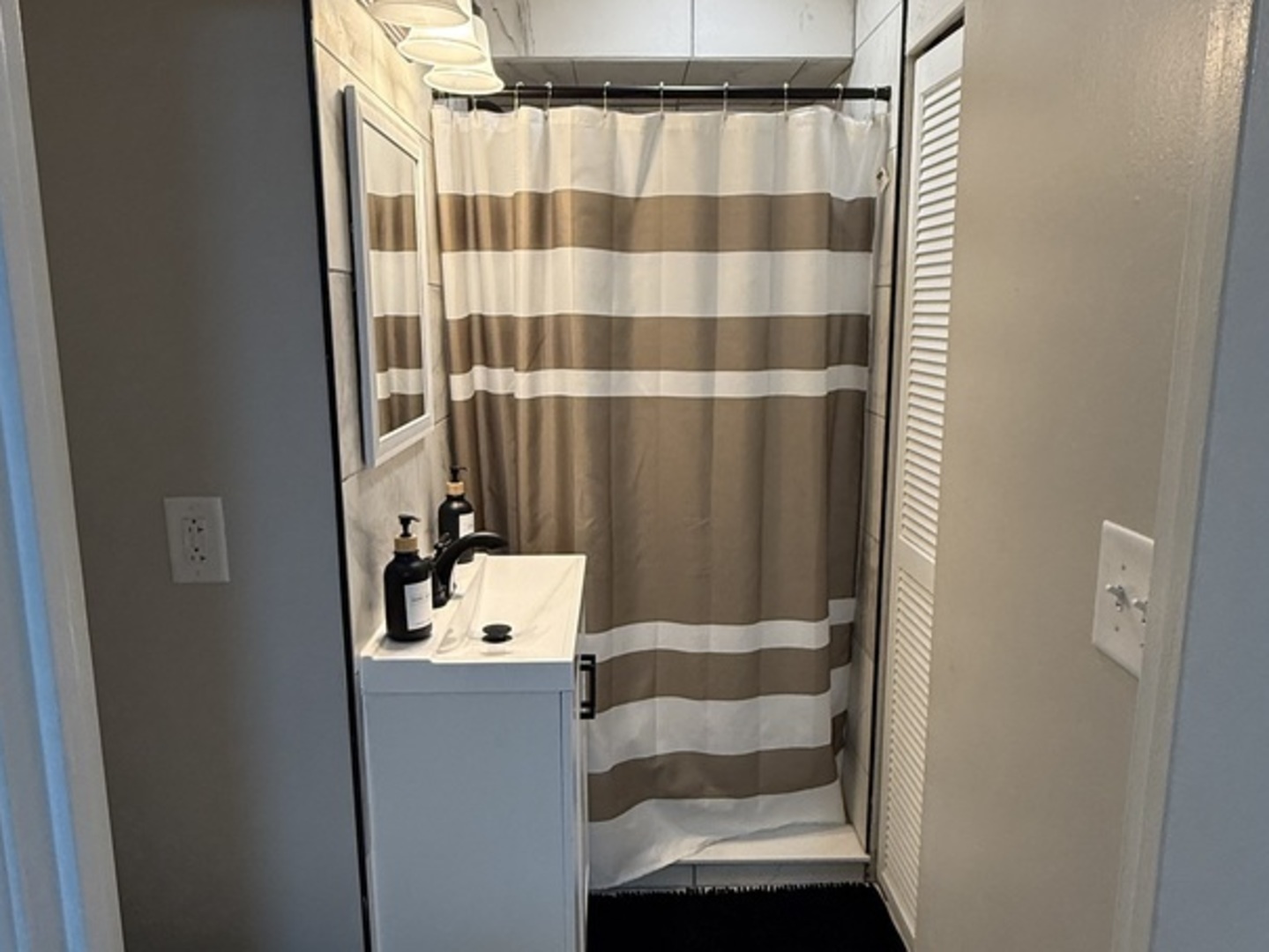 property viewer photo 13