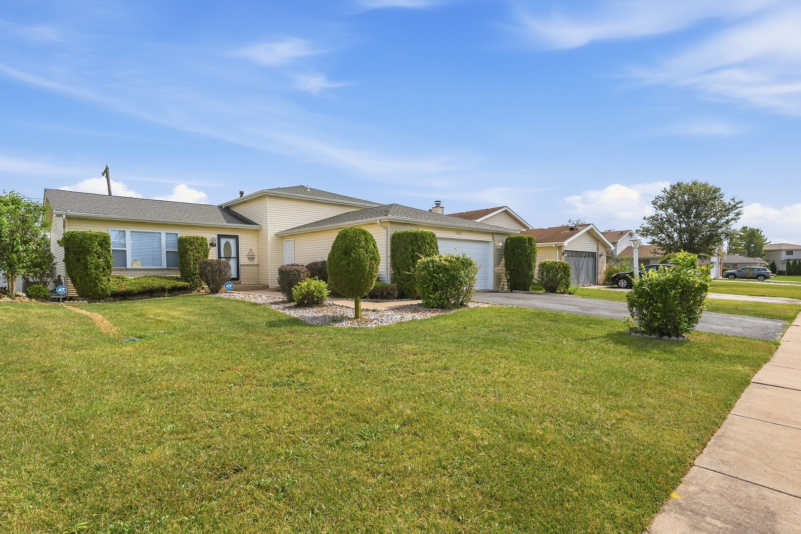main property photo 47