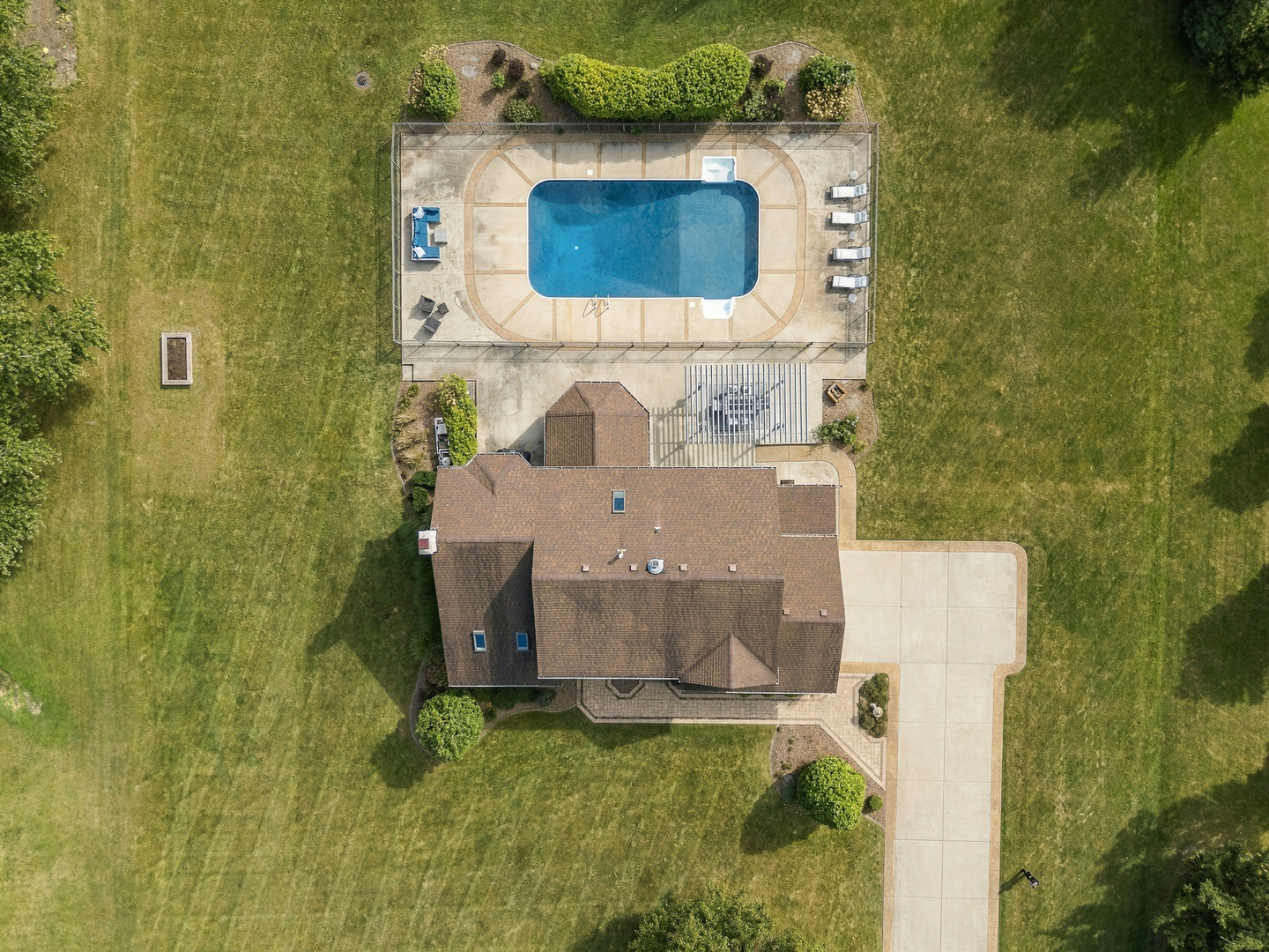 main property photo 69