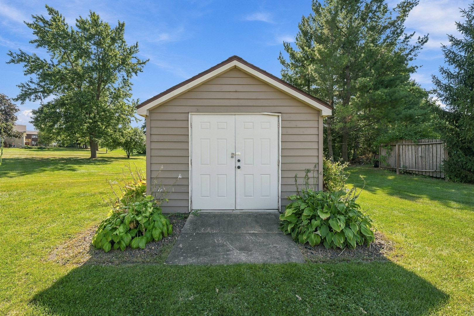 main property photo 73